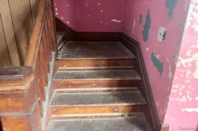 225 Farrand Park, Highland Park, MI 48203