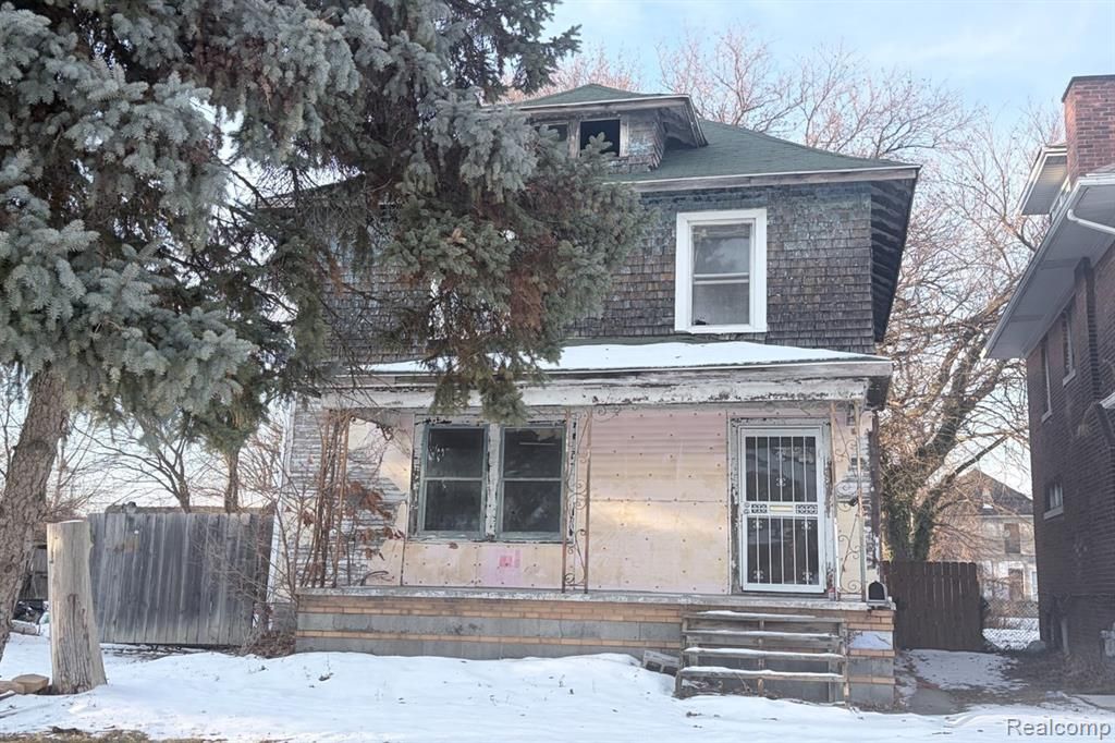 225 Farrand Park, Highland Park, MI 48203