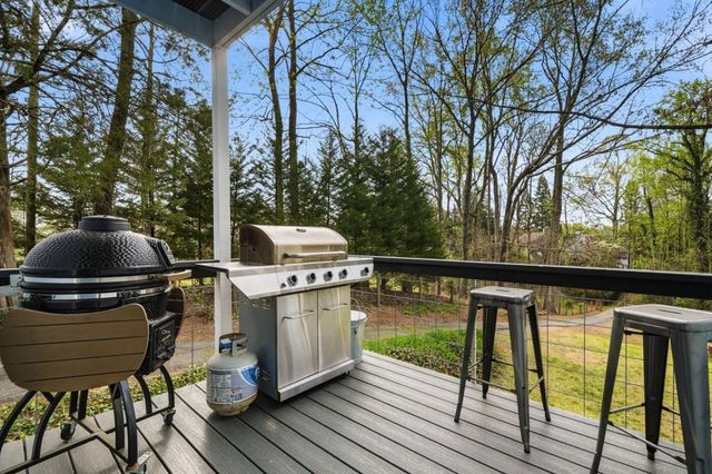 181 Woodland Circle, Dawsonville, GA 30534