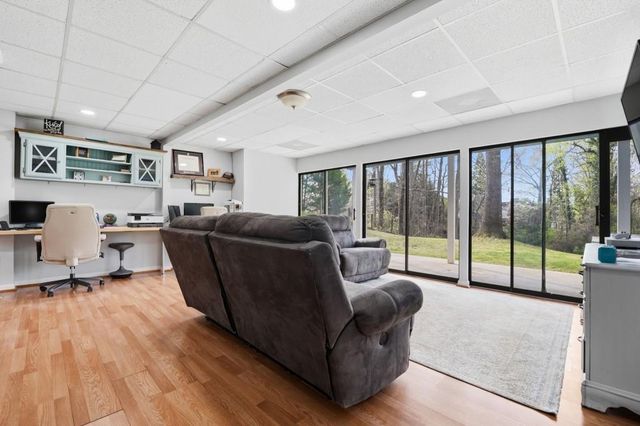 181 Woodland Circle, Dawsonville, GA 30534