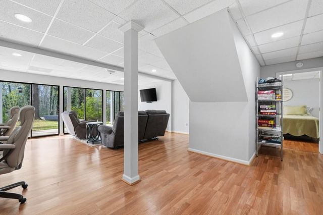 181 Woodland Circle, Dawsonville, GA 30534