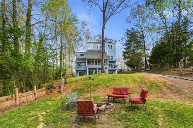 181 Woodland Circle, Dawsonville, GA 30534