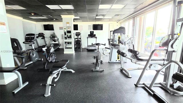 1865 79th St Cswy 11A, North Bay Village, FL 33141