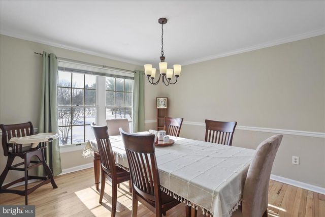 30 GREEN VALLEY DR, Charles Town, WV 25414