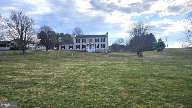30 GREEN VALLEY DR, Charles Town, WV 25414