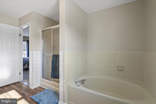 30 GREEN VALLEY DR, Charles Town, WV 25414