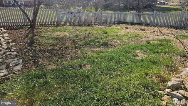 30 GREEN VALLEY DR, Charles Town, WV 25414