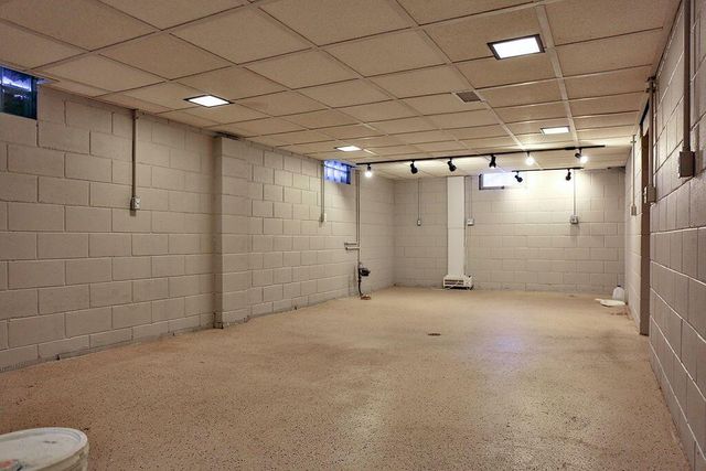 2602 Henry STREET, Sheboygan, WI 53081