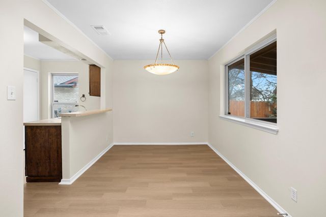 11100 Blossom Bell DR, Austin, TX 78758