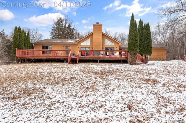 9130 Bayfield Lane, Green Oak Township, MI 48116