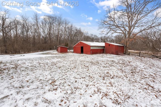 9130 Bayfield Lane, Green Oak Township, MI 48116