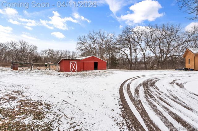 9130 Bayfield Lane, Green Oak Township, MI 48116