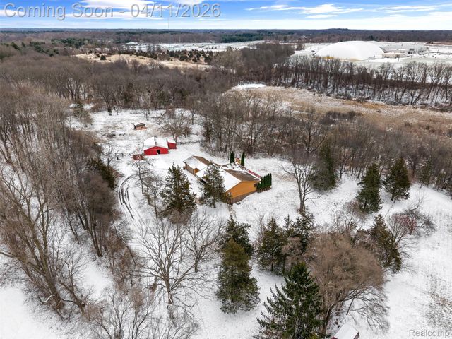 9130 Bayfield Lane, Green Oak Township, MI 48116