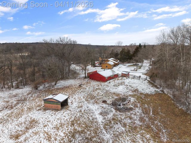 9130 Bayfield Lane, Green Oak Township, MI 48116