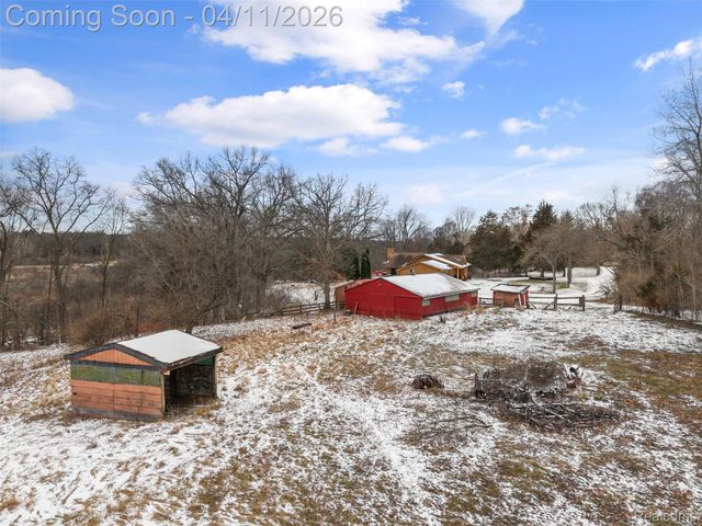 9130 Bayfield Lane, Green Oak Township, MI 48116