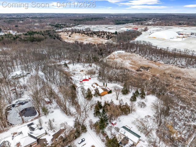 9130 Bayfield Lane, Green Oak Township, MI 48116