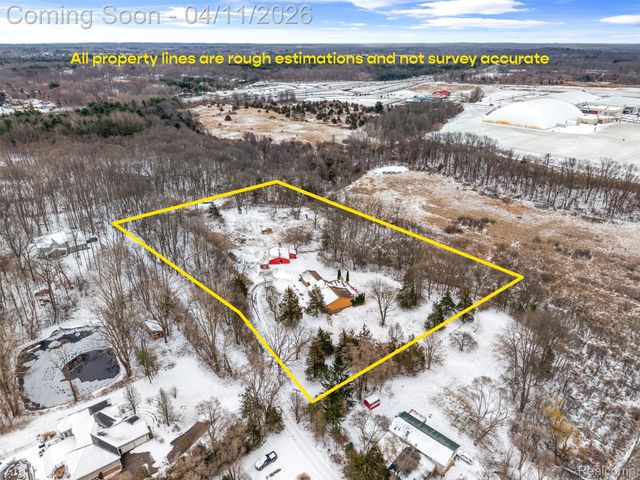 9130 Bayfield Lane, Green Oak Township, MI 48116