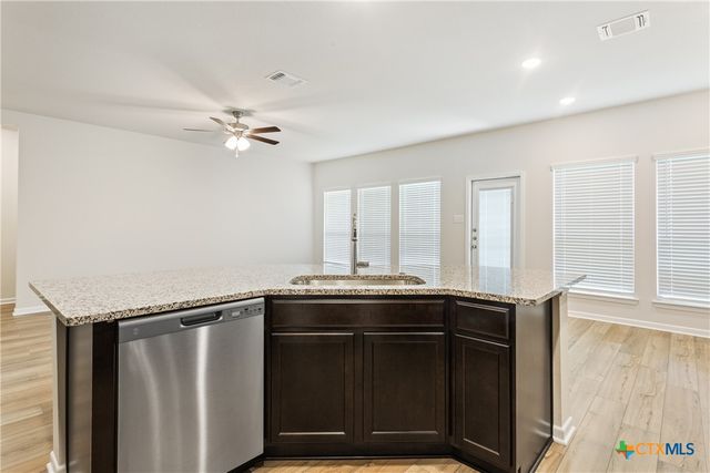 2823 Fox River Drive, Temple, TX 76502