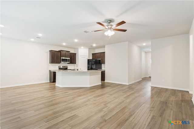 2823 Fox River Drive, Temple, TX 76502