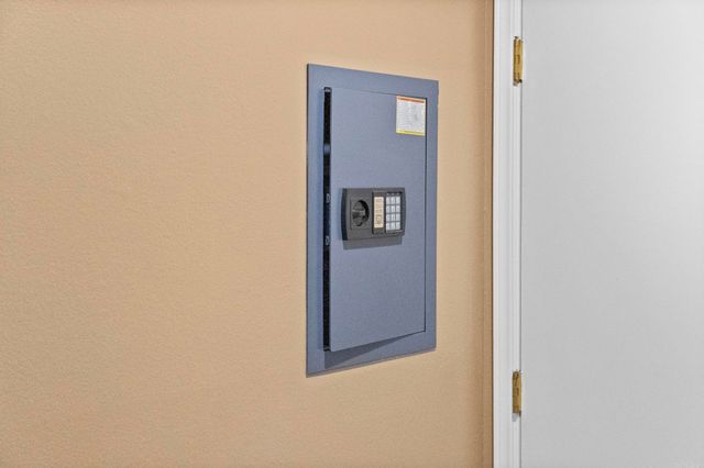 1001 Heatherdown Trail, Mountain Home, AR 72653