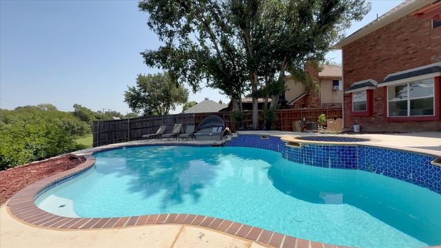 1339 Barclay Drive, Carrollton, TX 75007