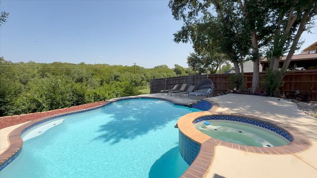 1339 Barclay Drive, Carrollton, TX 75007