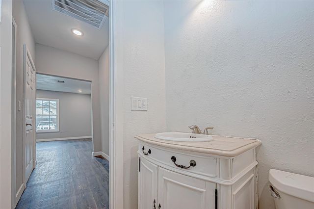 7422 Avenue I, Houston, TX 77011