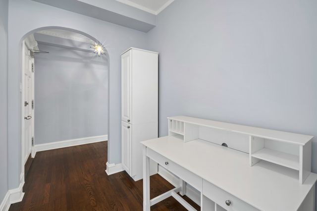 4300 N Marine Drive 602, Chicago, IL 60613