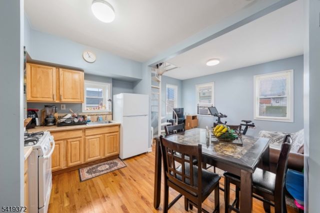 192 Boston Ave, Hillside Twp., NJ 07205