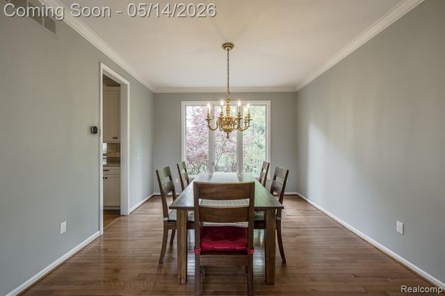 1818 Westridge Drive, Rochester, MI 48306