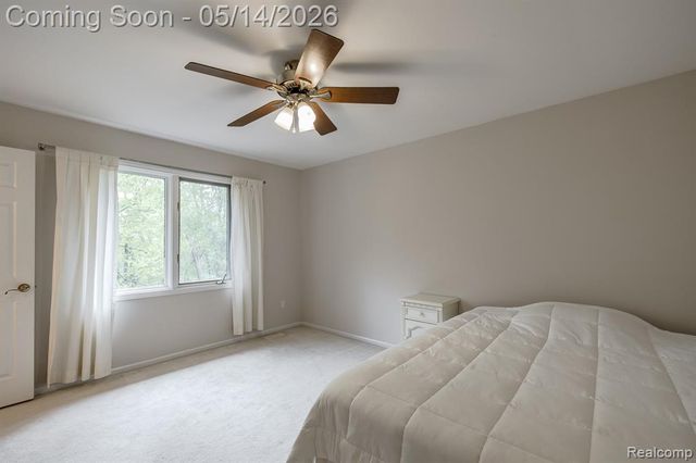 1818 Westridge Drive, Rochester, MI 48306