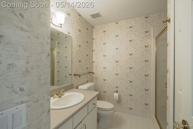 1818 Westridge Drive, Rochester, MI 48306
