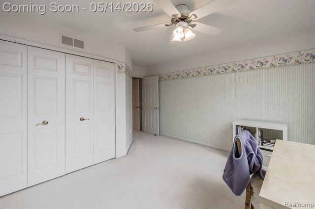 1818 Westridge Drive, Rochester, MI 48306