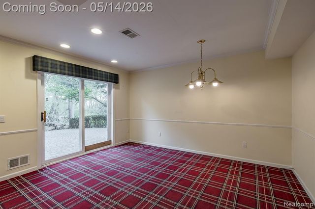 1818 Westridge Drive, Rochester, MI 48306