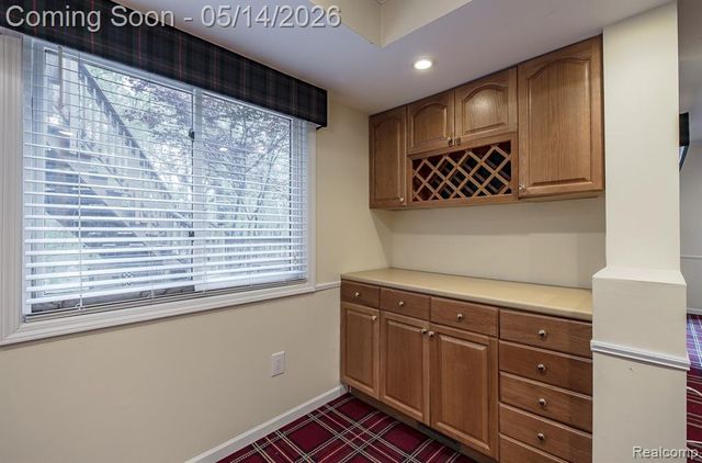 1818 Westridge Drive, Rochester, MI 48306