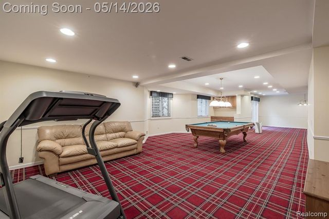 1818 Westridge Drive, Rochester, MI 48306