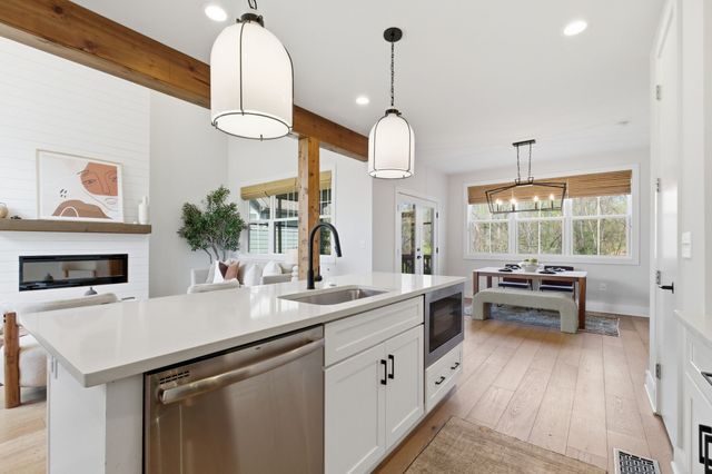 2309D Carter Ave, Nashville, TN 37206