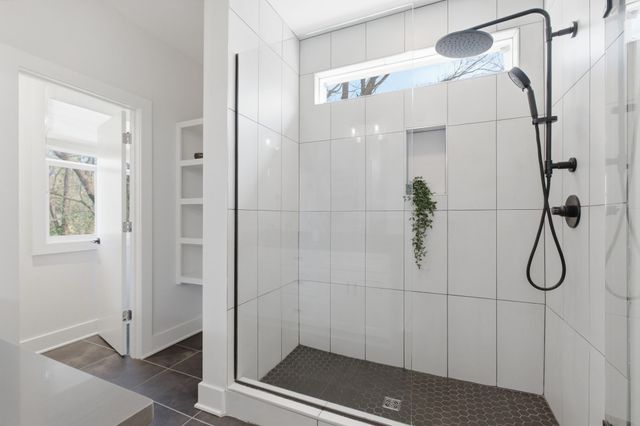 2309D Carter Ave, Nashville, TN 37206