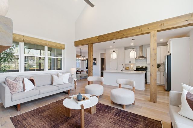 2309D Carter Ave, Nashville, TN 37206