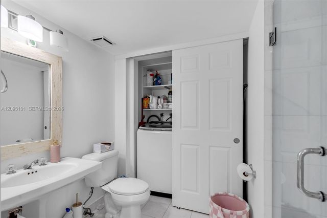 3500 Mystic Pointe Drive 1205, Aventura, FL 33180