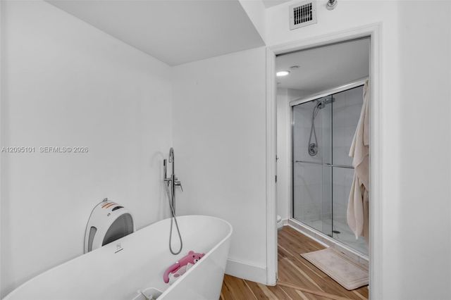 3500 Mystic Pointe Drive 1205, Aventura, FL 33180