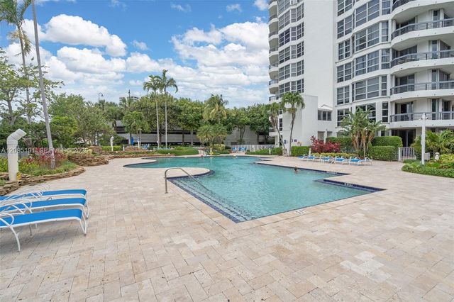3500 Mystic Pointe Drive 1205, Aventura, FL 33180