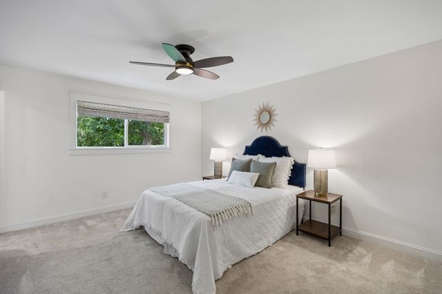 9647 Vinewood Drive, Dallas, TX 75228