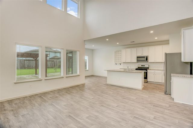 1722 Bryson Heights Drive, Richmond, TX 77469