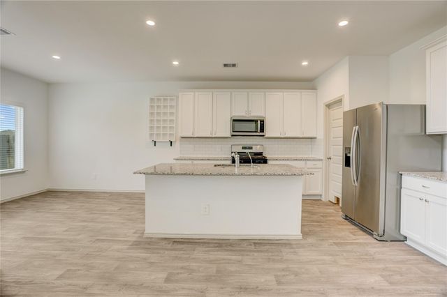 1722 Bryson Heights Drive, Richmond, TX 77469
