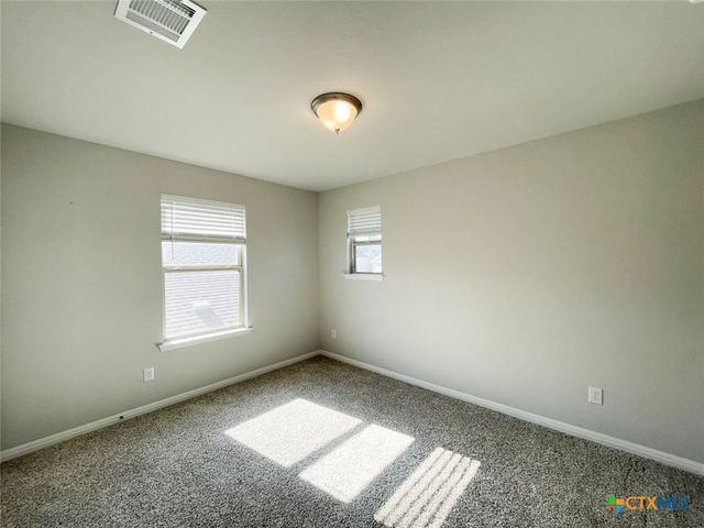 108 Old Stagecoach Road, Jarrell, TX 76537