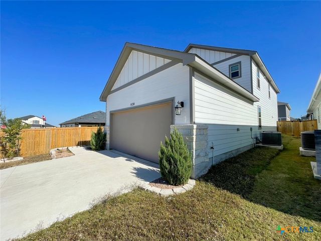 108 Old Stagecoach Road, Jarrell, TX 76537