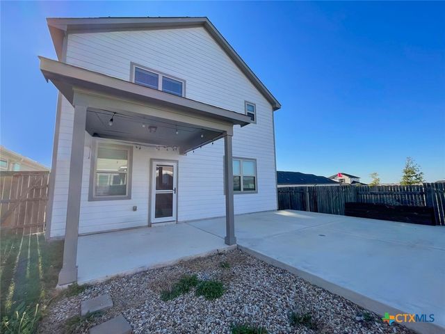 108 Old Stagecoach Road, Jarrell, TX 76537