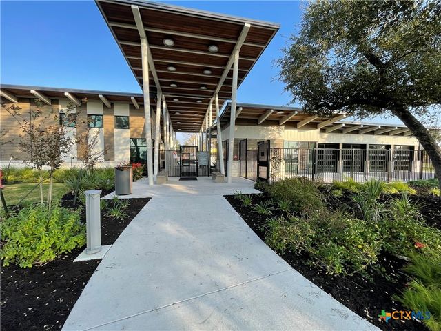 108 Old Stagecoach Road, Jarrell, TX 76537