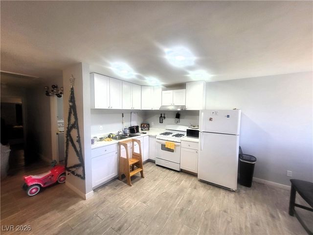 2317 North Jones Boulevard, Las Vegas, NV 89108